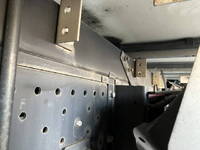 いすゞエルフ冷凍車（冷蔵車）小型（2t・3t）[写真21]