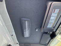 いすゞエルフ冷凍車（冷蔵車）小型（2t・3t）[写真30]