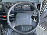 いすゞエルフ冷凍車（冷蔵車）小型（2t・3t）[写真31]