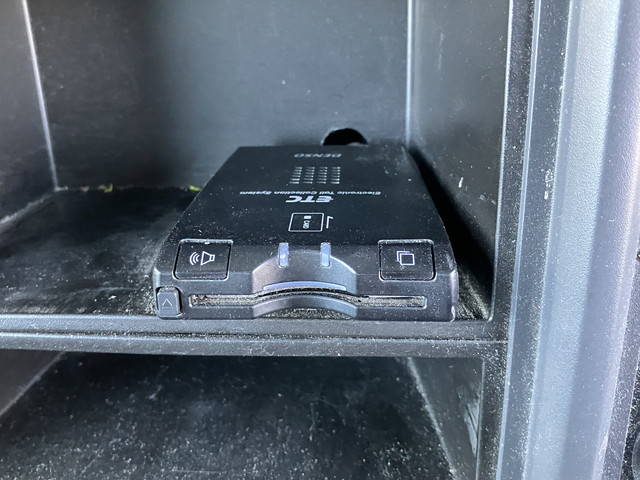 いすゞエルフ冷凍車（冷蔵車）小型（2t・3t）[写真37]