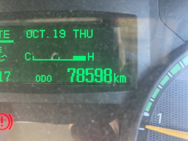 三菱ふそうキャンターダンプ小型（2t・3t）[写真28]