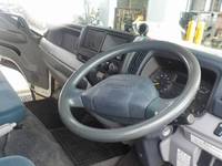 三菱ふそうキャンターアルミバン小型（2t・3t）[写真10]