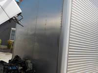 三菱ふそうキャンターアルミバン小型（2t・3t）[写真25]