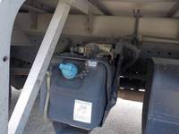 三菱ふそうキャンターアルミバン小型（2t・3t）[写真34]