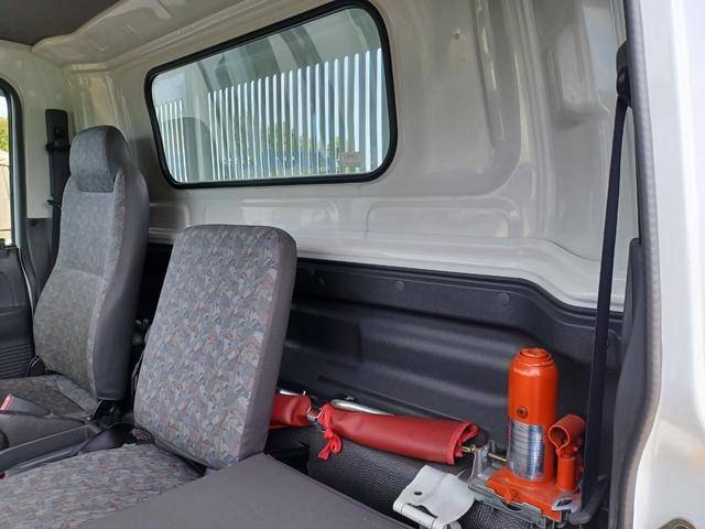 いすゞエルフローダーダンプ小型（2t・3t）[写真15]