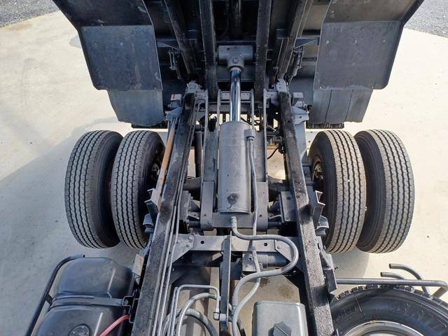 いすゞエルフローダーダンプ小型（2t・3t）[写真24]