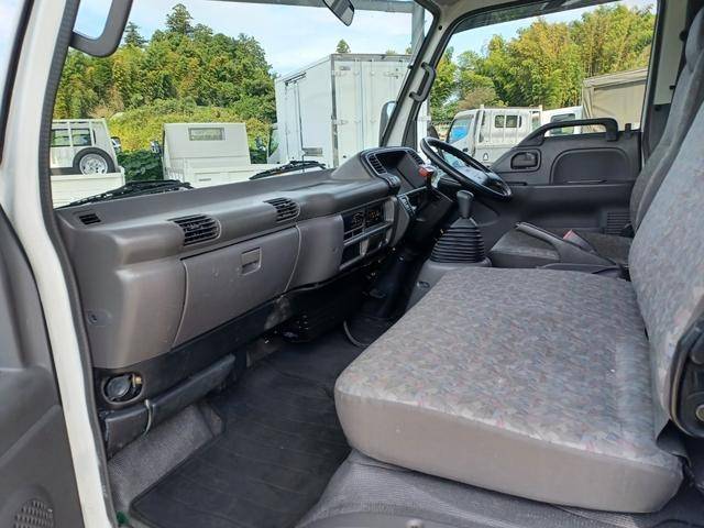 いすゞエルフローダーダンプ小型（2t・3t）[写真33]