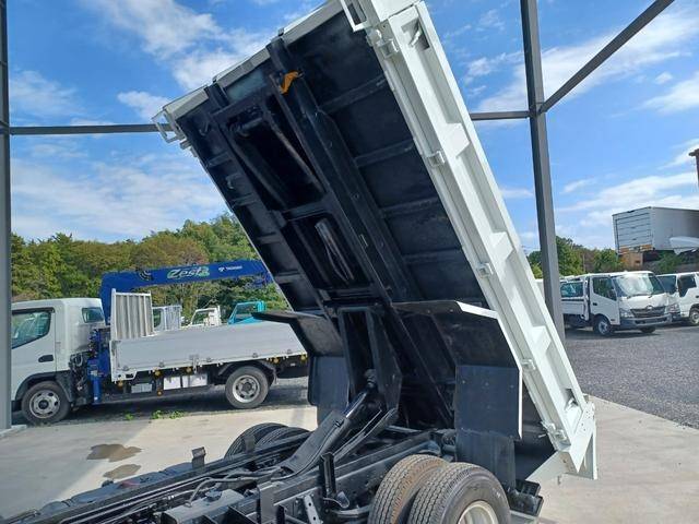 いすゞエルフローダーダンプ小型（2t・3t）[写真06]