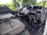 いすゞエルフローダーダンプ小型（2t・3t）[写真08]