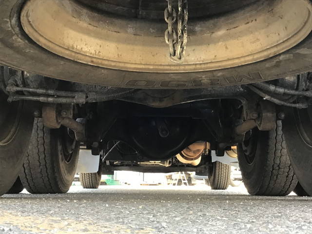 日野プロフィアバキュームカー大型（10t）[写真25]