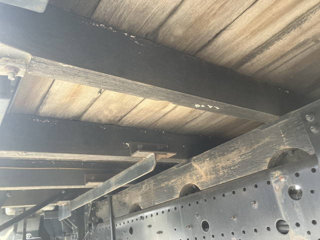 いすゞフォワードアルミブロック中型（4t）[写真21]