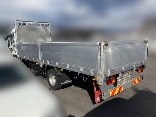 いすゞフォワードアルミブロック中型（4t）[写真04]