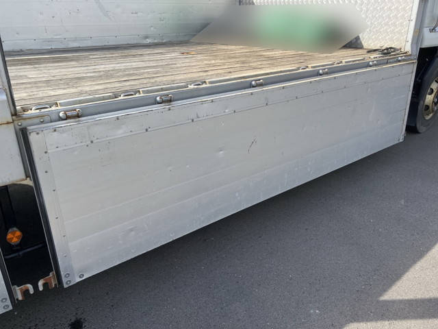 いすゞフォワードアルミブロック中型（4t）[写真07]