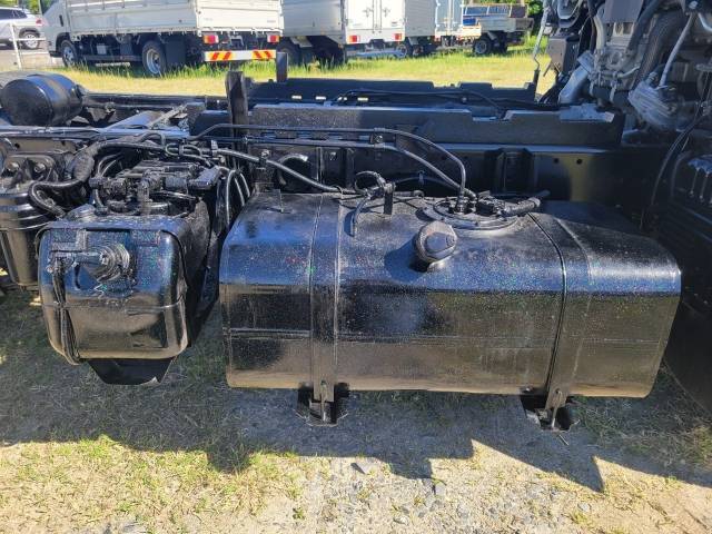 三菱ふそうキャンターダンプ小型（2t・3t）[写真18]