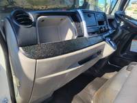 三菱ふそうキャンターダンプ小型（2t・3t）[写真30]