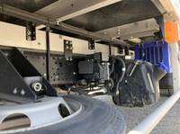 いすゞフォワード冷凍車（冷蔵車）中型（4t）[写真17]