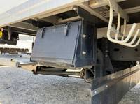 いすゞフォワード冷凍車（冷蔵車）中型（4t）[写真18]