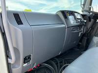 いすゞフォワード冷凍車（冷蔵車）中型（4t）[写真27]