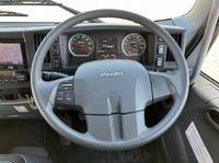 いすゞフォワード冷凍車（冷蔵車）中型（4t）[写真29]