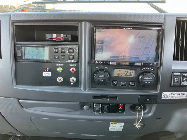 いすゞフォワード冷凍車（冷蔵車）中型（4t）[写真31]