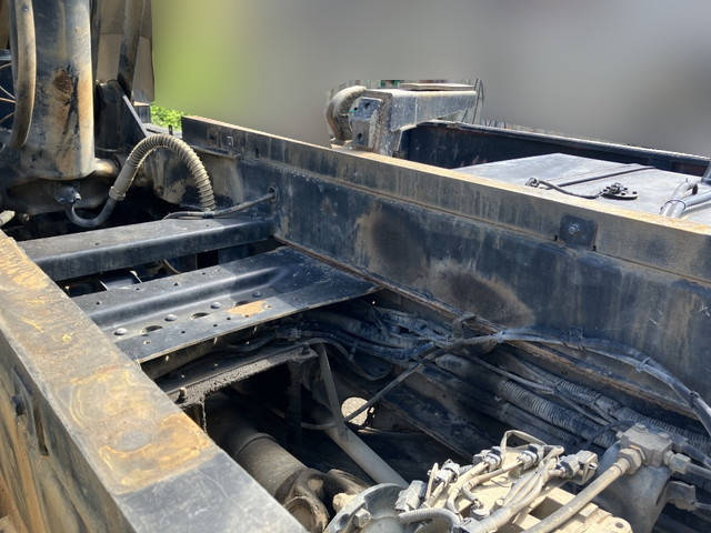 日野プロフィアダンプ大型（10t）[写真16]