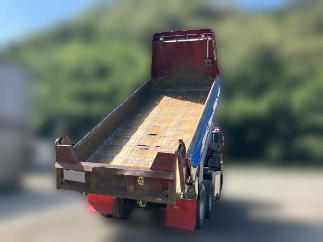 日野プロフィアダンプ大型（10t）[写真02]