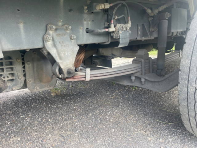 いすゞギガアルミウイング大型（10t）[写真19]