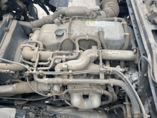 いすゞギガアルミウイング大型（10t）[写真23]