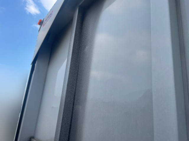 いすゞギガアルミウイング大型（10t）[写真08]