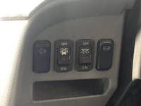 三菱ふそうキャンターアルミウイング小型（2t・3t）[写真32]