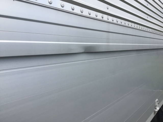 三菱ふそうキャンターアルミウイング小型（2t・3t）[写真07]