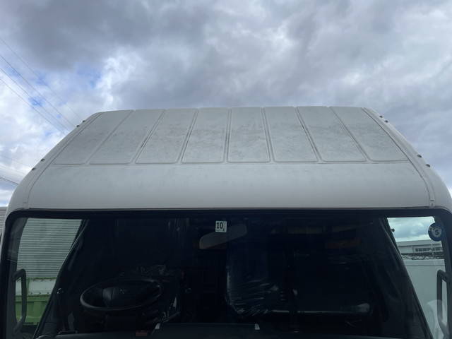 三菱ふそうキャンターダンプ小型（2t・3t）[写真10]