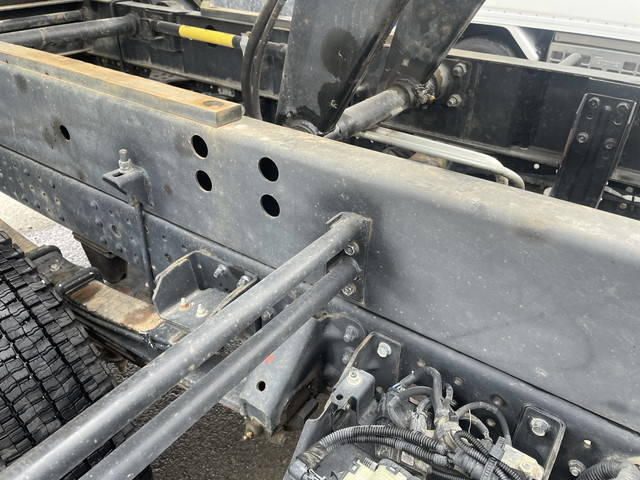 三菱ふそうキャンターダンプ小型（2t・3t）[写真17]