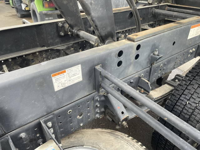 三菱ふそうキャンターダンプ小型（2t・3t）[写真18]