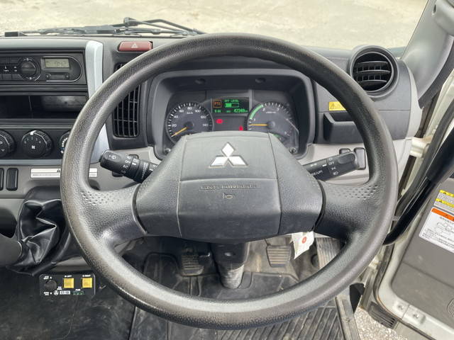 三菱ふそうキャンターダンプ小型（2t・3t）[写真35]