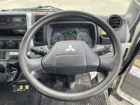 三菱ふそうキャンターダンプ小型（2t・3t）[写真35]