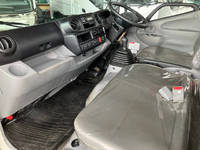 日野デュトロダンプ小型（2t・3t）[写真32]