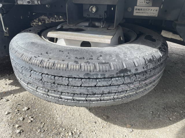 いすゞエルフ冷凍車（冷蔵車）小型（2t・3t）[写真18]