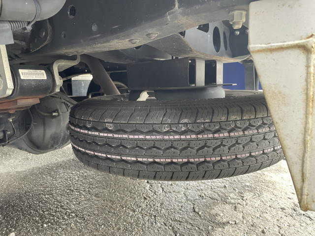 いすゞエルフ冷凍車（冷蔵車）小型（2t・3t）[写真19]