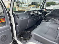 いすゞエルフ冷凍車（冷蔵車）小型（2t・3t）[写真28]