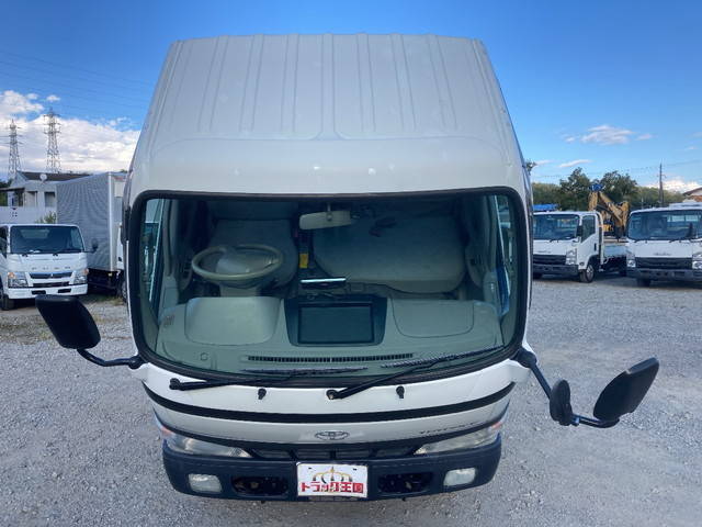 トヨタトヨエースパネルバン小型（2t・3t）[写真08]