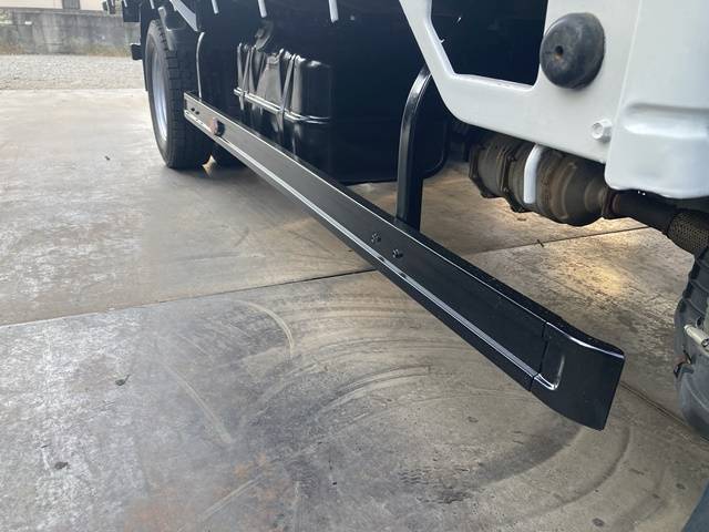 いすゞエルフ平ボディ小型（2t・3t）[写真16]