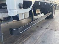 いすゞエルフ平ボディ小型（2t・3t）[写真17]