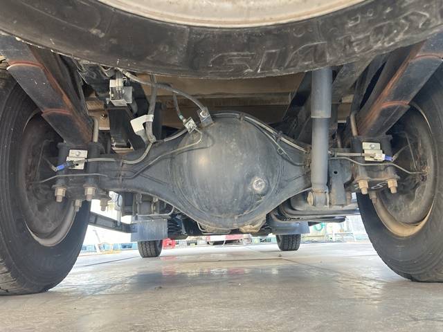 いすゞエルフ平ボディ小型（2t・3t）[写真25]