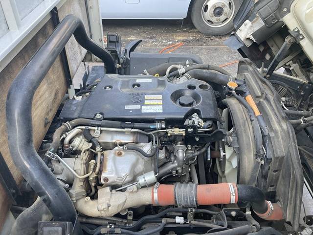 いすゞエルフ平ボディ小型（2t・3t）[写真27]