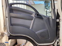 いすゞエルフ平ボディ小型（2t・3t）[写真29]