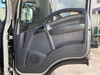 いすゞエルフ平ボディ小型（2t・3t）[写真30]