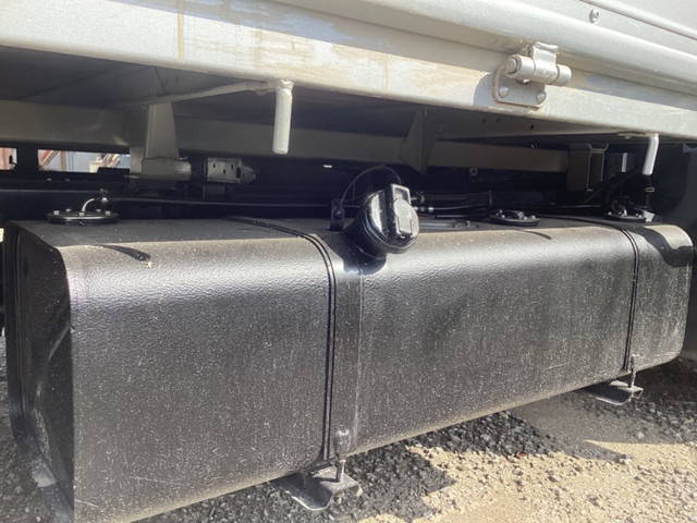 日産アトラス平ボディ小型（2t・3t）[写真13]