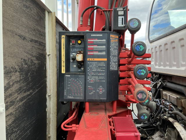 いすゞフォワードクレーン4段中型（4t）[写真16]