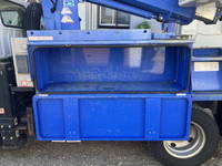 いすゞエルフ高所作業車小型（2t・3t）[写真16]